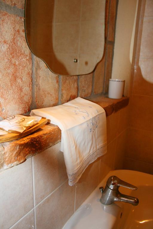 בית הארחה Ostiglia 	Agriturismo Corte Ponte Dei Tedeschi חדר תמונה