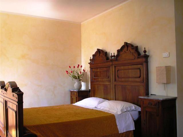 בית הארחה Ostiglia 	Agriturismo Corte Ponte Dei Tedeschi חדר תמונה